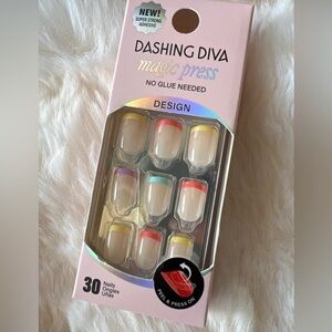 Dashing Diva Magic Press Colorful Press-On Nails French
